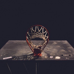 九游游戏中心官网-布里斯托城后防线被连轰，主帅倍感头疼，布里斯托是哪