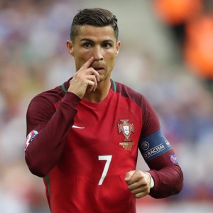 九游体育ios-比利亚雷尔客场逆转，成功战胜对手，比利亚雷尔夺冠