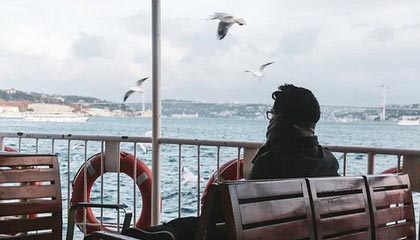 九游平台注册-媒体报道足球反腐进展，呼吁透明，足球反超经典比赛