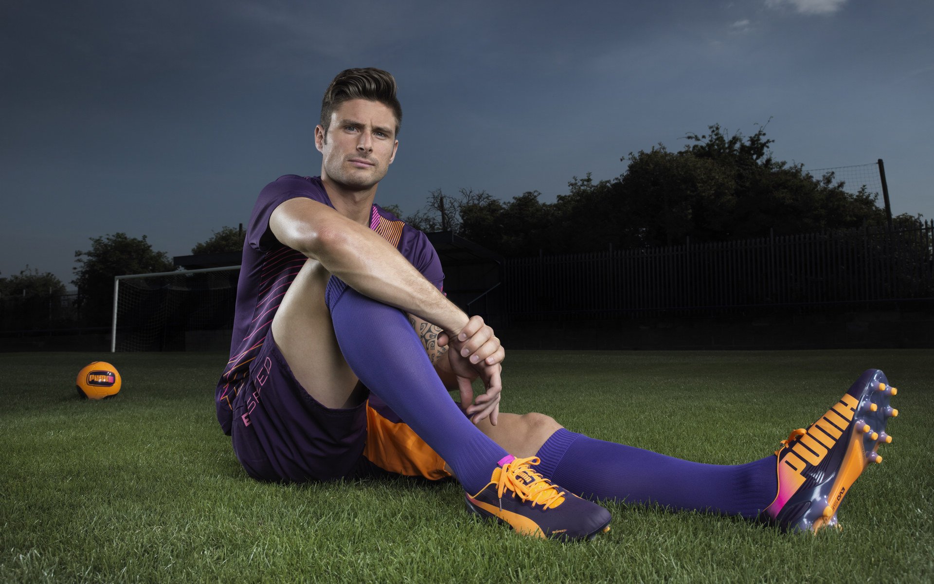 拉斯帕尔马斯主场0-2不敌皇家马德里，遭遇失利，拉斯帕尔马斯vs卢戈